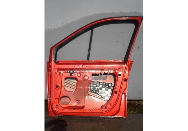 дверка передня права Renault Scenic II